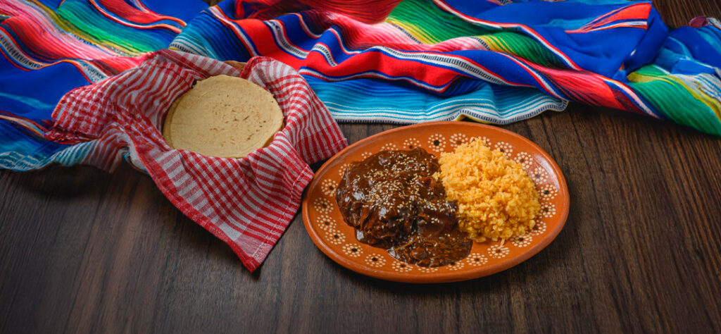 Cómo Hacer Mole Dulce: Receta e Ingredientes